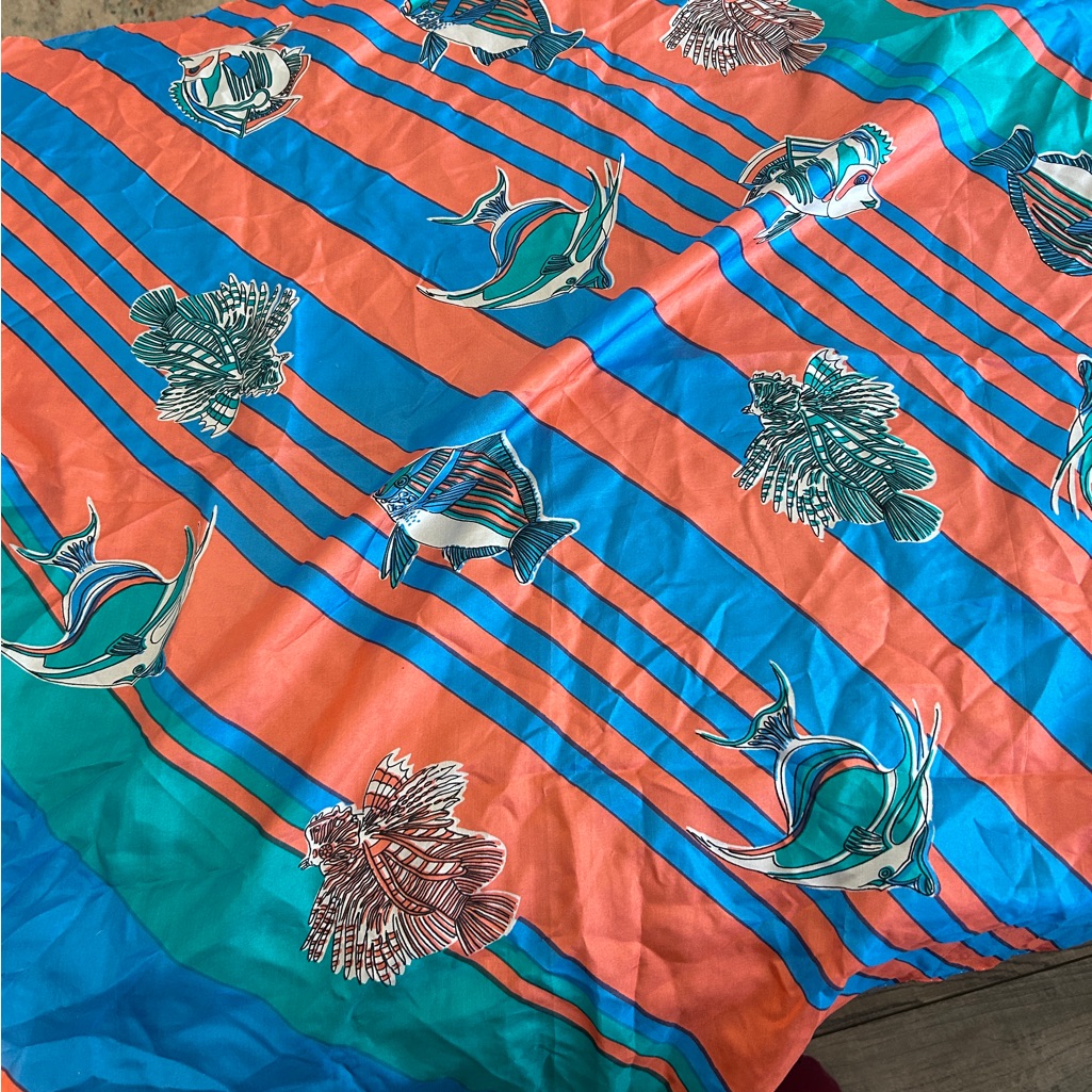Silk Tropical Fish Scarf Blue Coral Excellent Condition Vintage